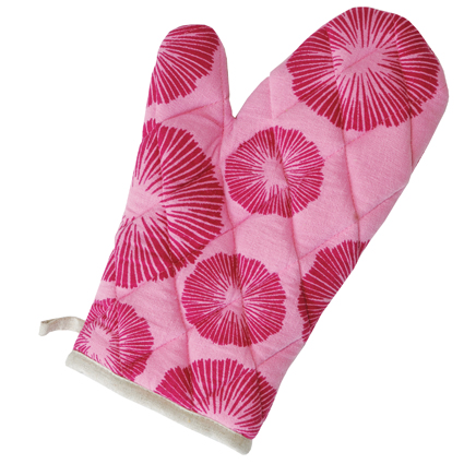 Pink+oven+gloves