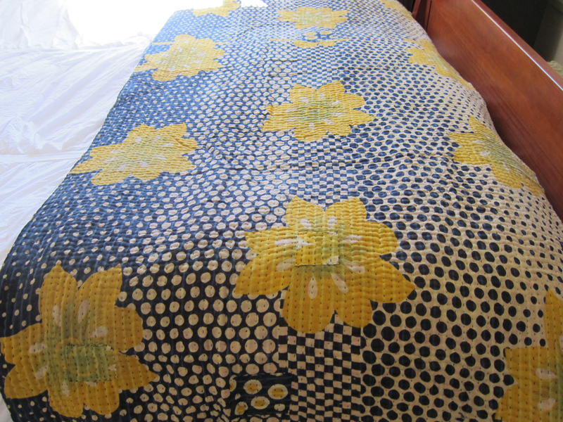 Vintage Sari Throw - Polka Dot Daisies