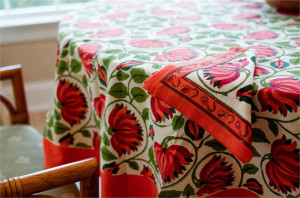 red-lotus-tablecloth-detail